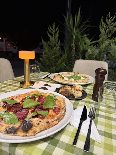 Portofino Pizzeria — fotoğraf 1