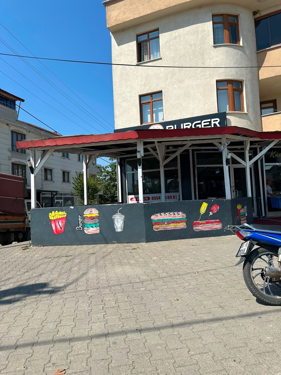 Viraj Burger — fotoğraf 1